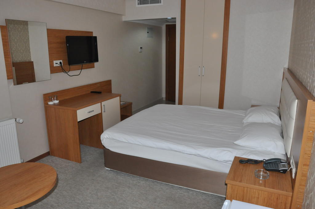 Ilksan Deha Hotel Ankara Luaran gambar
